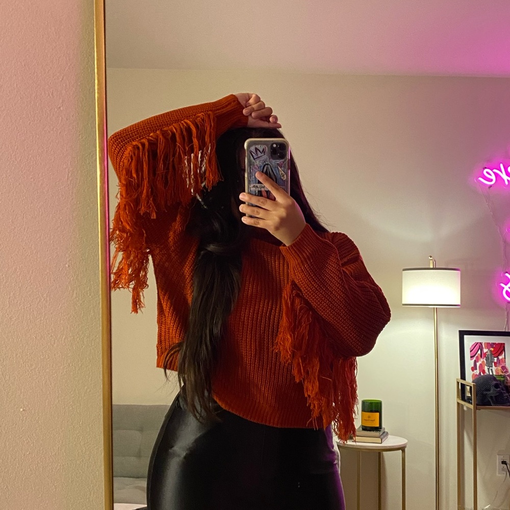 *24 HOUR SALE* All The Rage Rust Fringe Sleeve Sweater - Picture 8 of 13